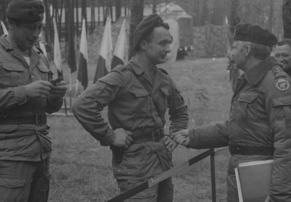 Andrzej Żdan (w środku).