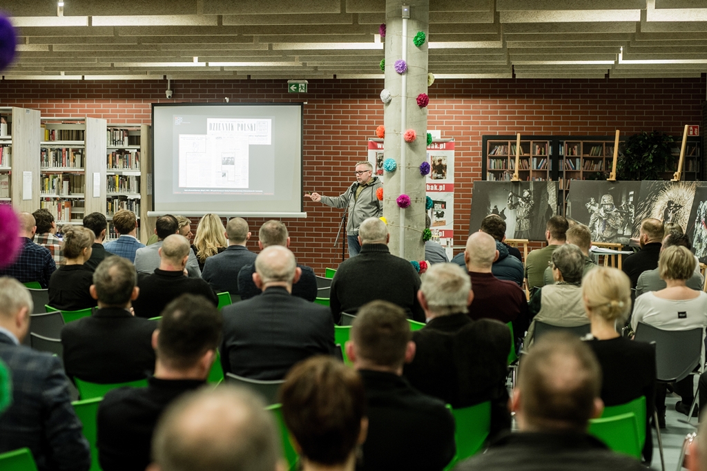 Podobno było to jedno z najliczniejszych spotkań autorskich w Lubitece. Fot. Daniel Dmitriew.
