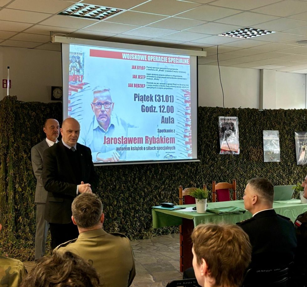 Przemawia Ryszard Stefaniak, wiceprezydent Częstochowy.