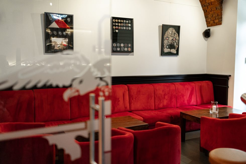 Wnętrza „Commando Pub” w Lublińcu.