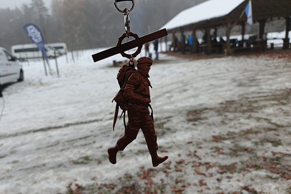 Medal za ukończenie Maratonu Komandosa.