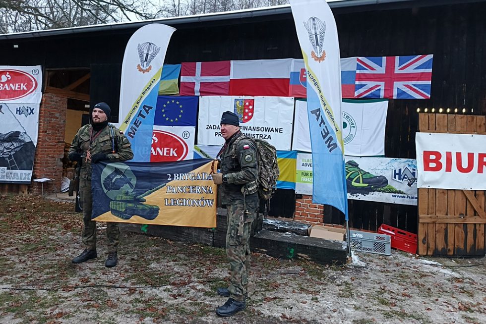 Bieg jest okazją do promocji jednostek, w których służą startujący.