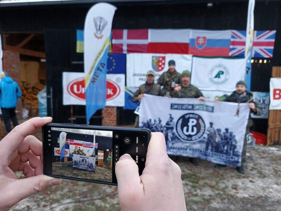 Bieg jest okazją do promocji jednostek, w których służą startujący.