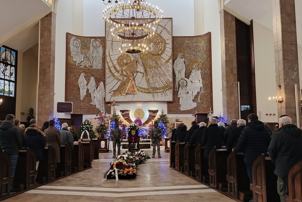Msza pogrzebowa odbyła się w kościele na warszawskim Wawrzyszewie.
