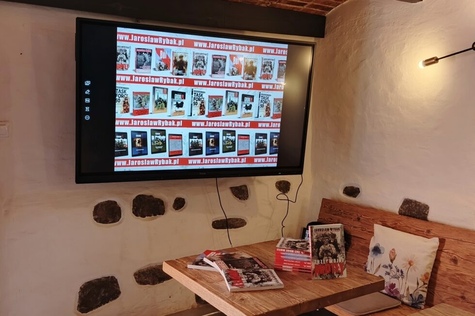 Operacje specjalne. Czasy się zmieniają, cele – nie. Po spotkaniu autorskim w Mikołajkach